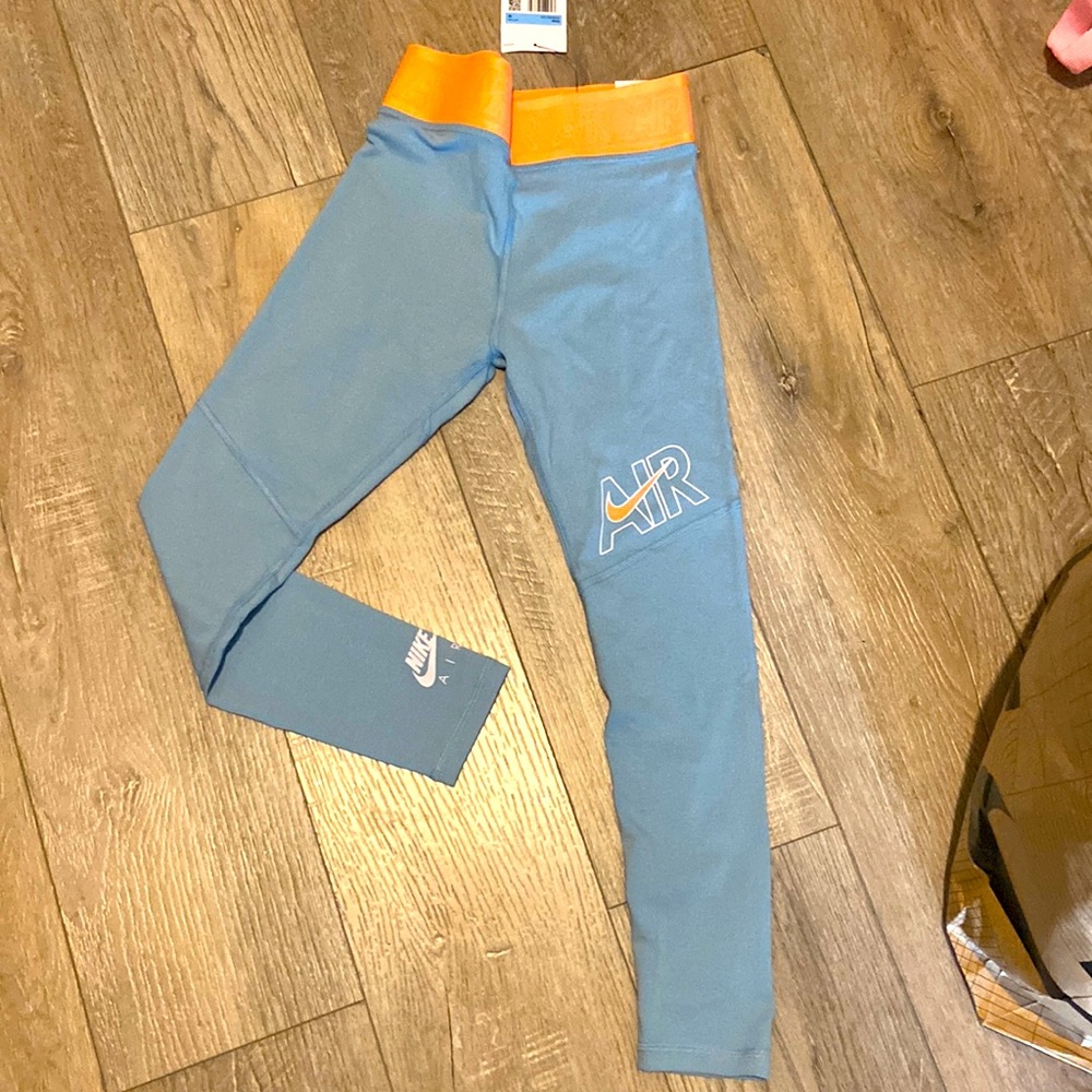 Nike sports leggings